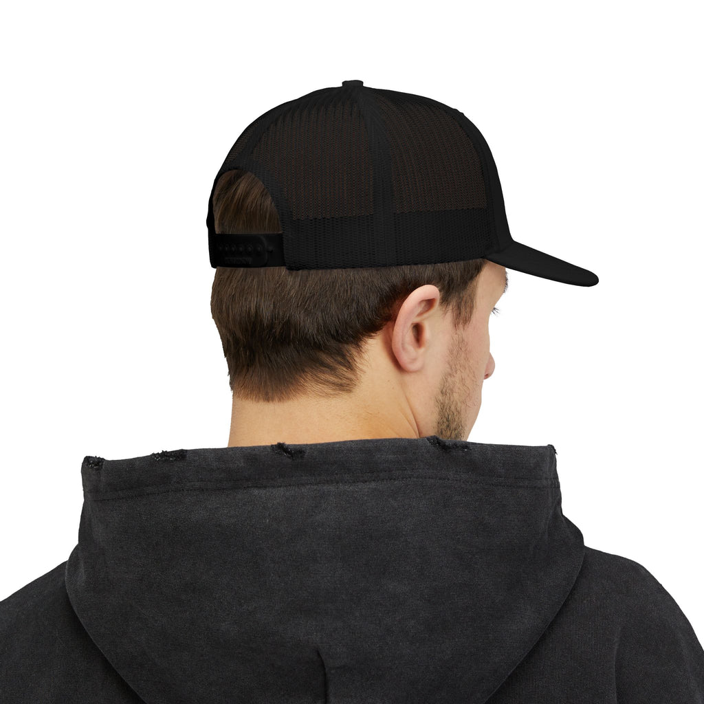 Mara Waves Trucker Cap. Golden Retriever-Inspired Snapback Hat